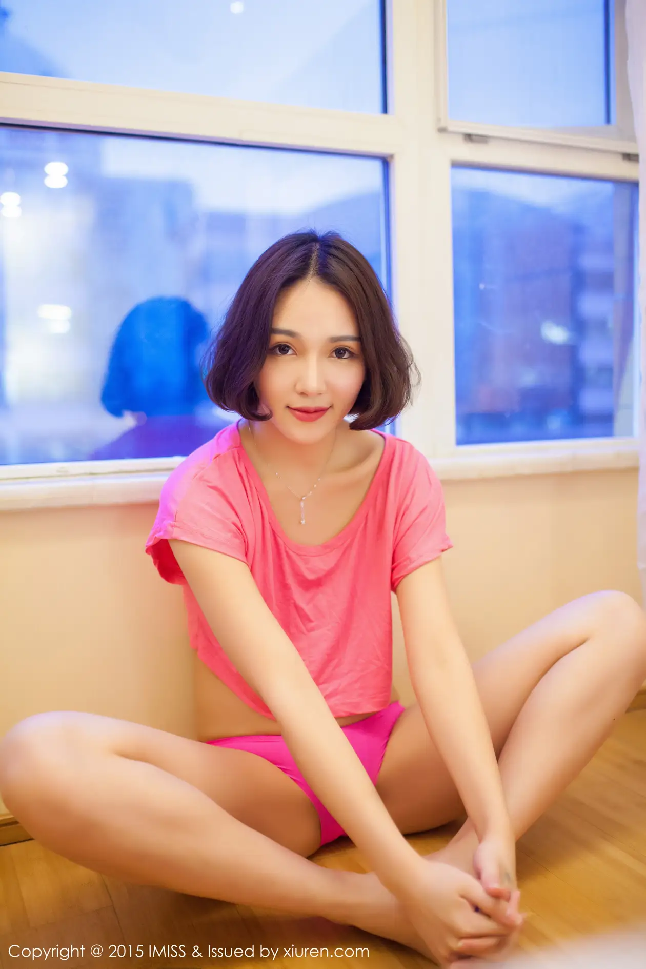 [爱蜜社] 2015.11.06 VOL.043 艾诗iccey#[56P]-1