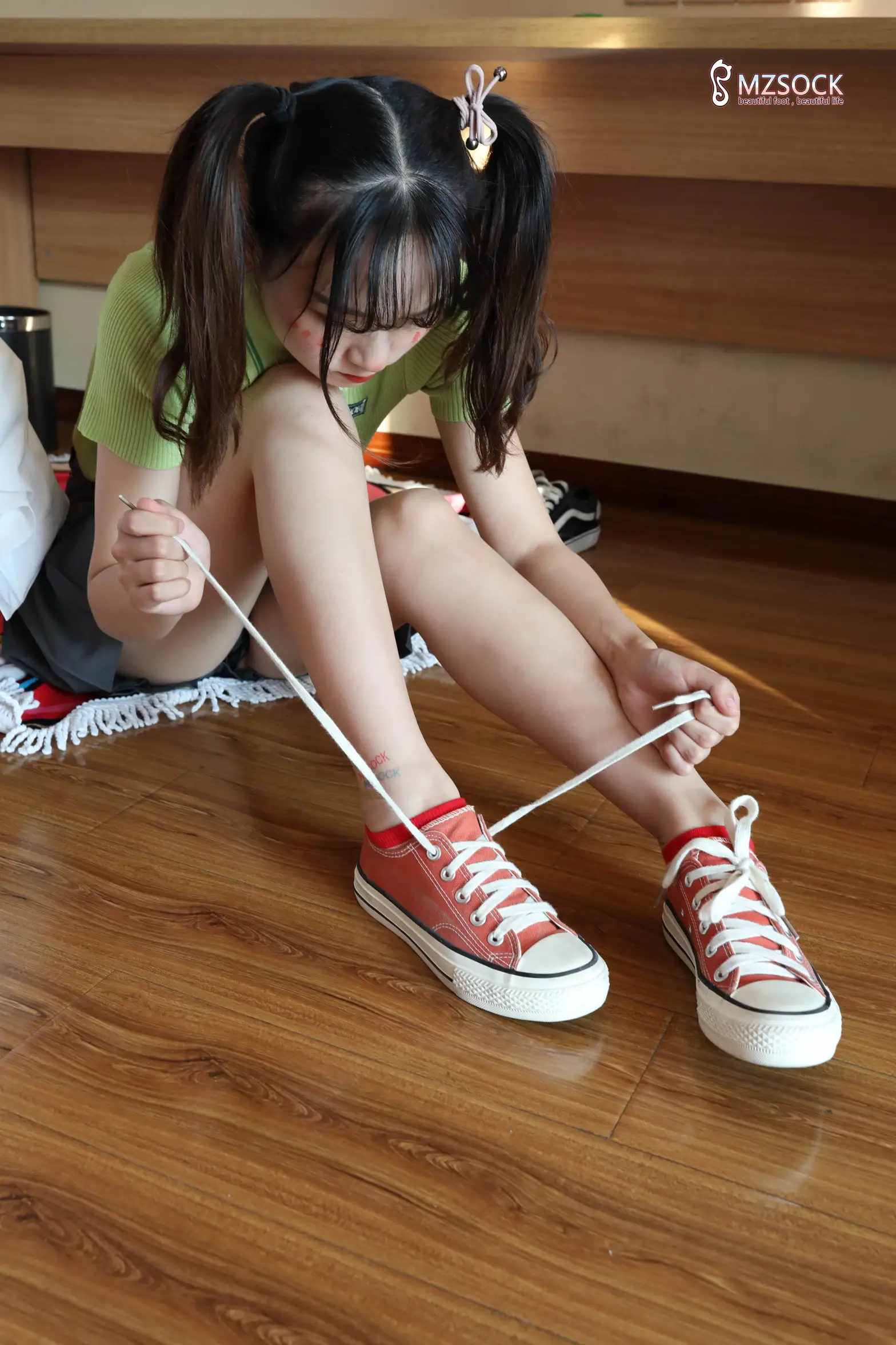 [爱美足] 爱美足 NO.170 悦悦#[74P]-1