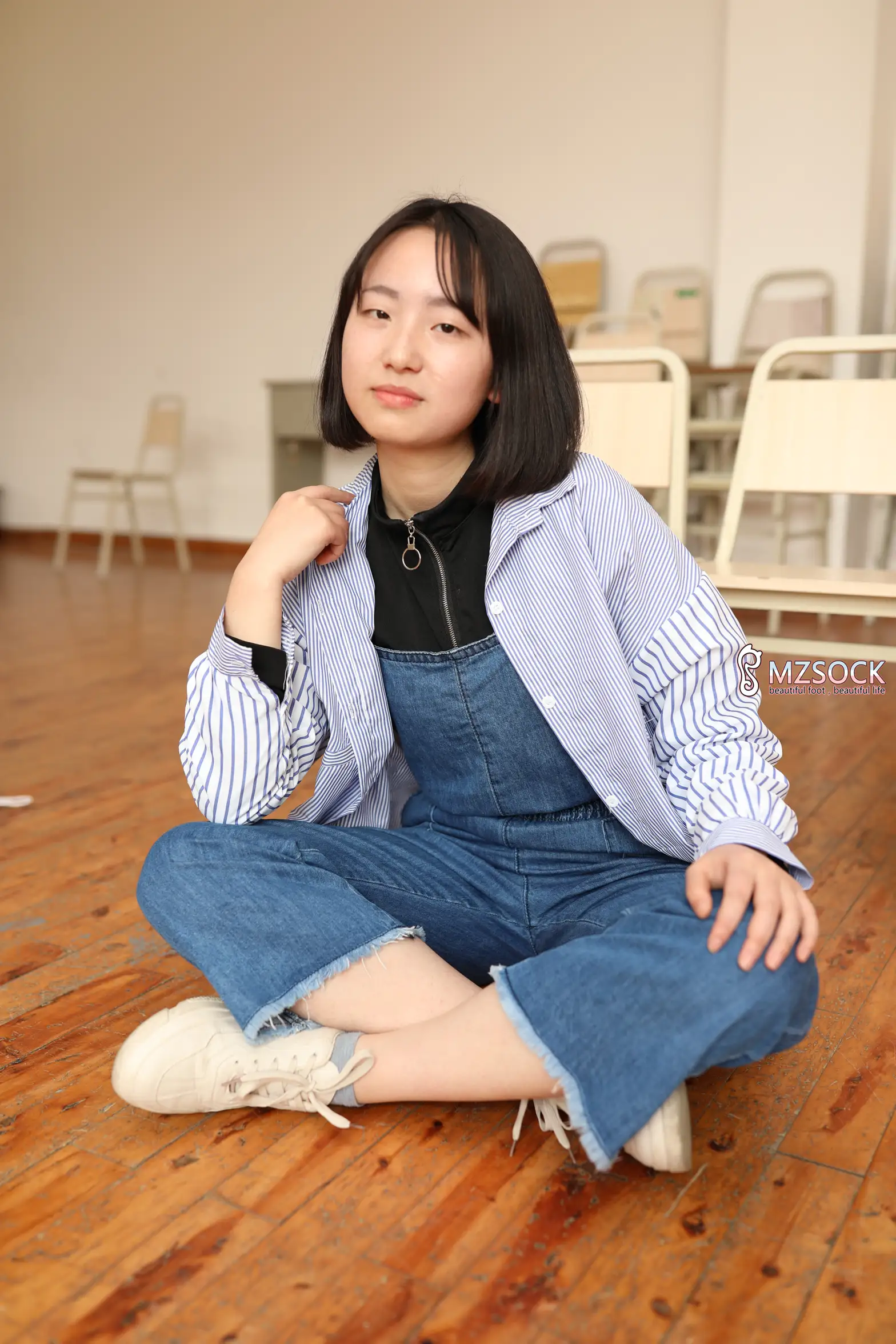 [爱美足] 爱美足 NO.001 肖弧#[74P]-8