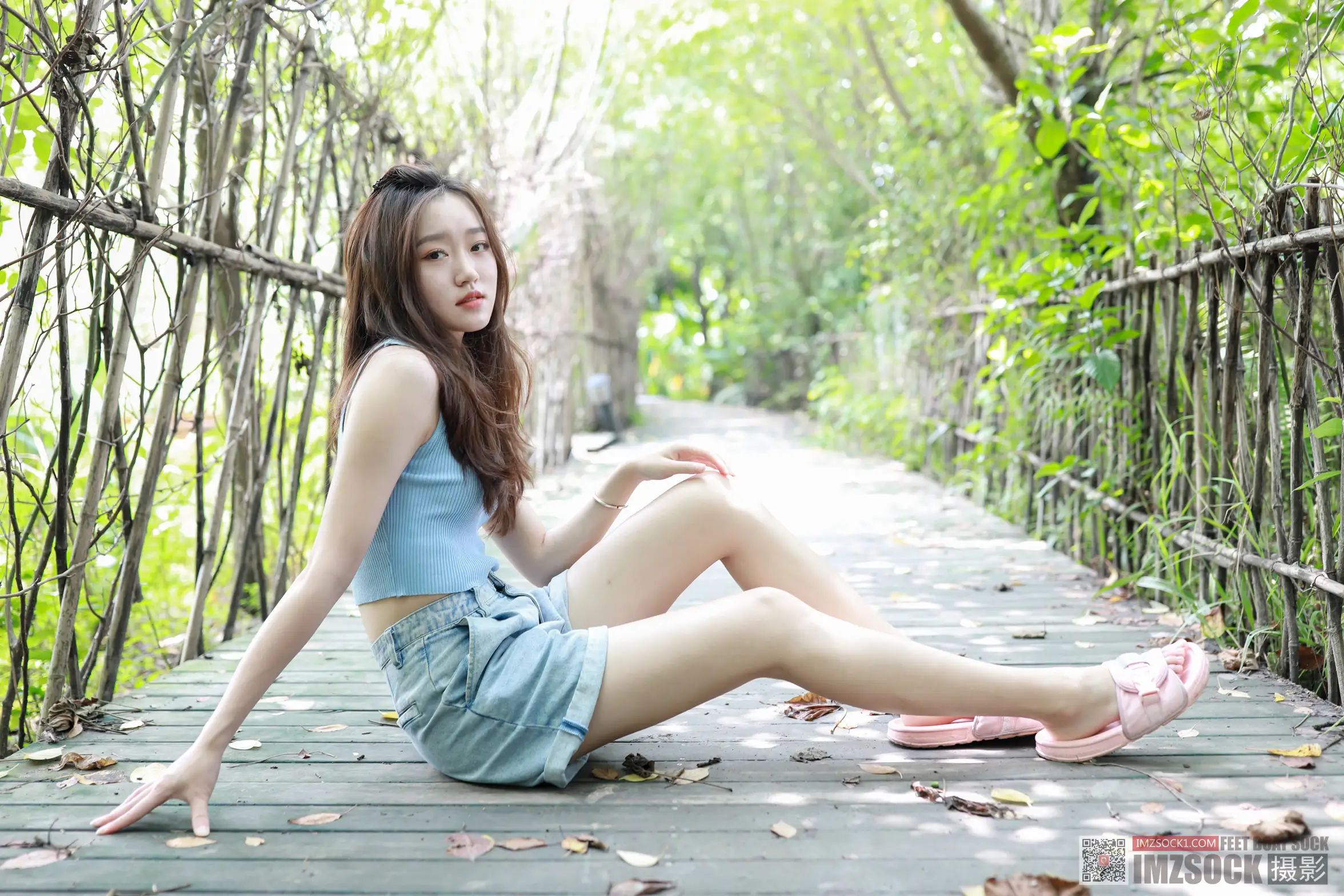 [爱美足] 爱美足 NO.136 雯雯#[74P]-1