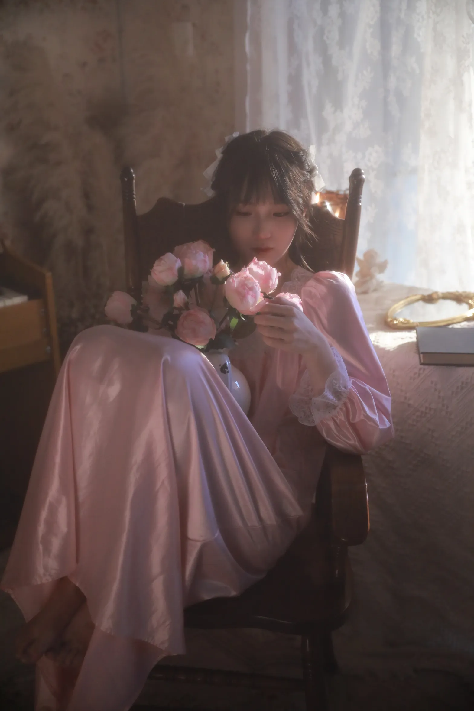 [艺图语] 2022.12.06 Vol.2614 – 油画少女 echo#[31P]-2