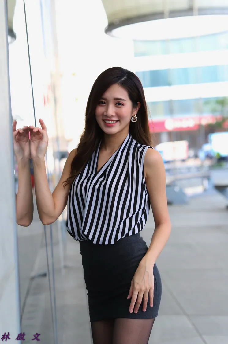 [爱美足] NO.137 张筠 OL黑丝高跟美腿 街拍#[47P]-5