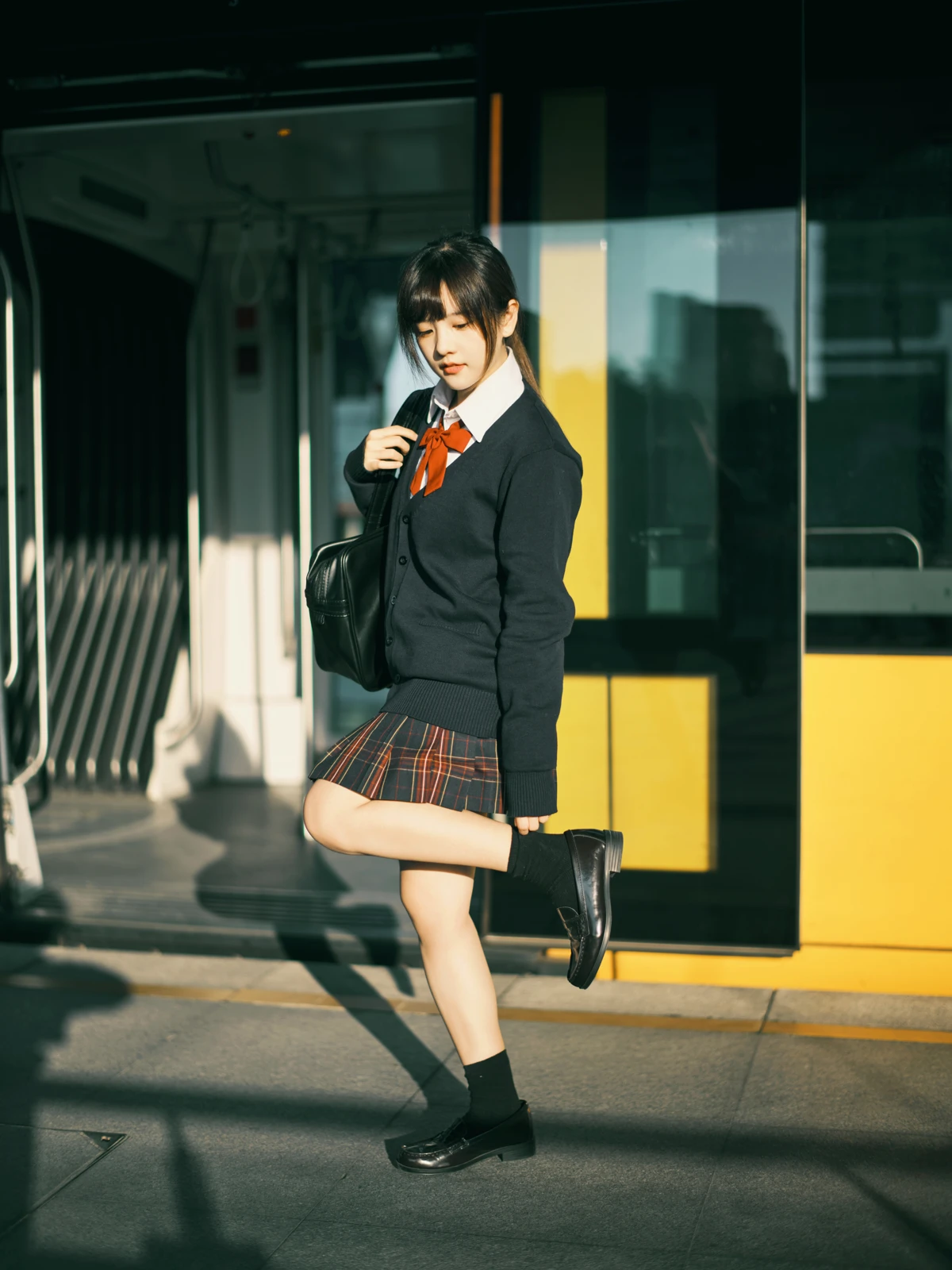 [艺图语] 2023.02.10 Vol.3017 有轨电车 宵宵喵#[36P]-6