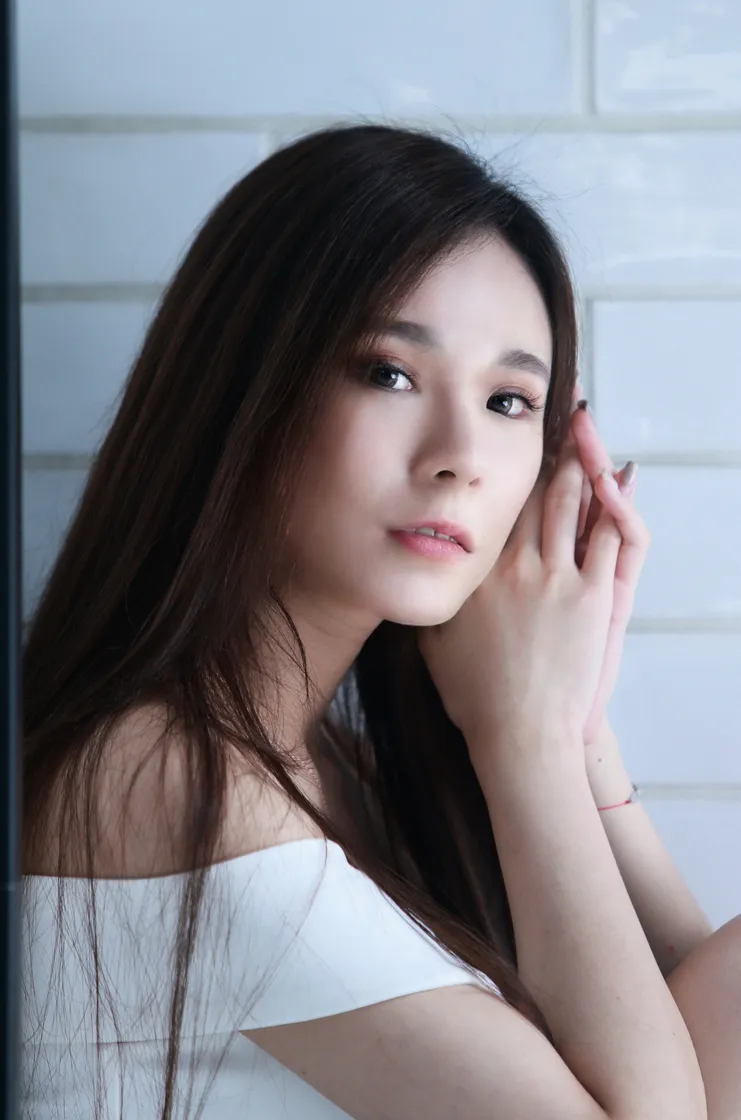 [爱美足] NO.102 陳俐璇 短裙涼高美腿 街拍#[65P]-1