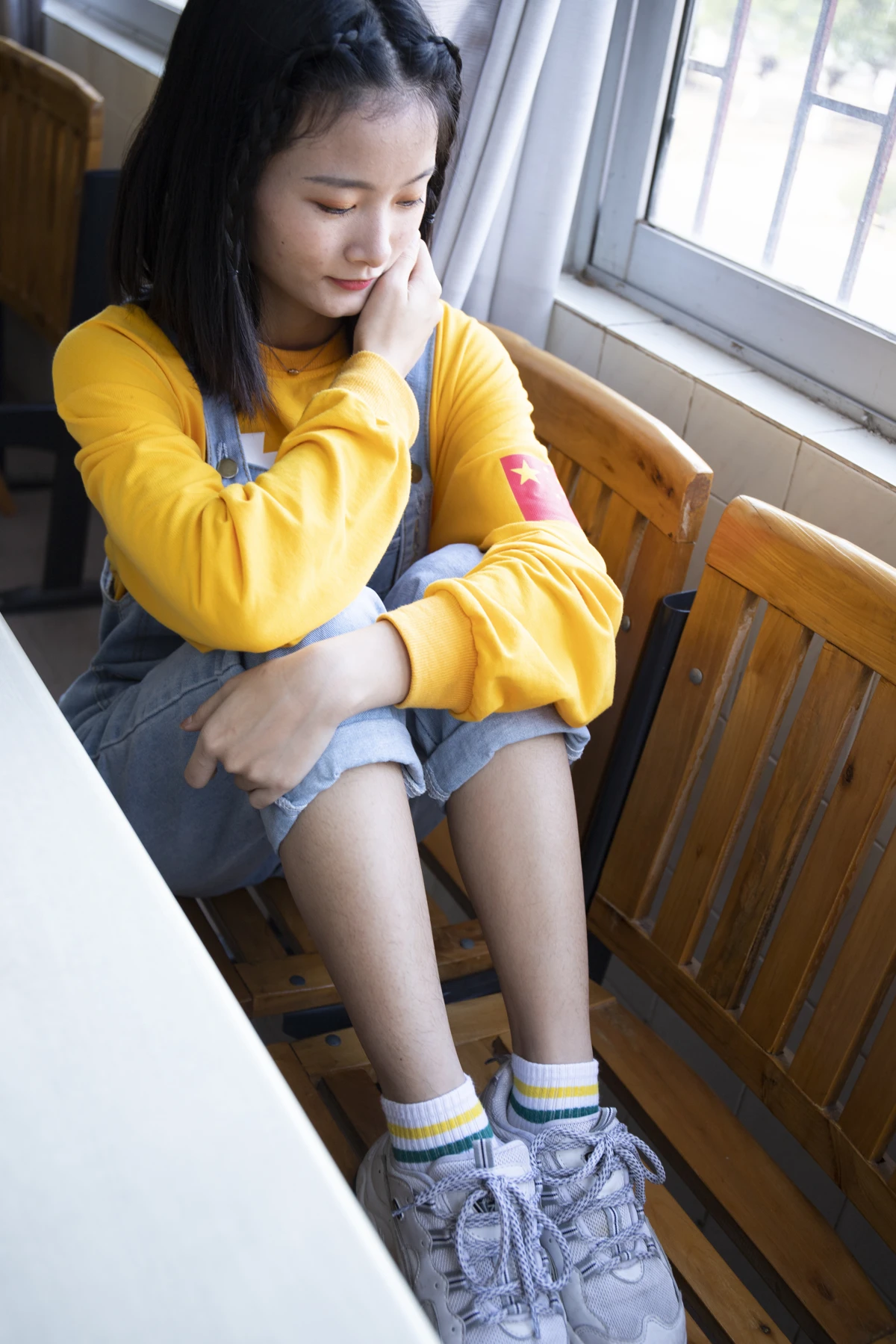 [爱美足] NO.019 刁钻的角度 四川妹子琳琳教室秀美脚 南国足艺#[121P]-5