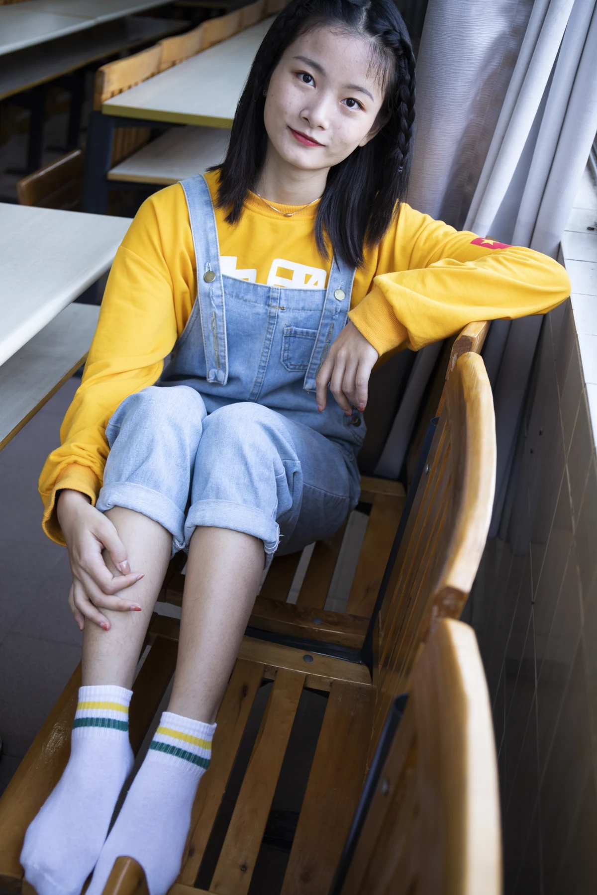 [爱美足] NO.019 刁钻的角度 四川妹子琳琳教室秀美脚 南国足艺#[121P]-7