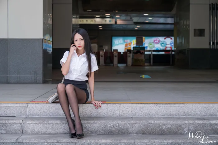 [爱美足] NO.218 施绍婷 OL 丝袜高跟美腿外拍 街拍#[24P]-4