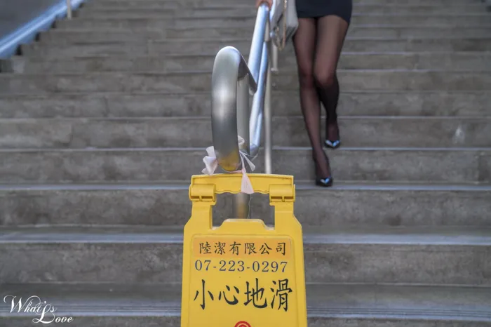 [爱美足] NO.218 施绍婷 OL 丝袜高跟美腿外拍 街拍#[24P]-6