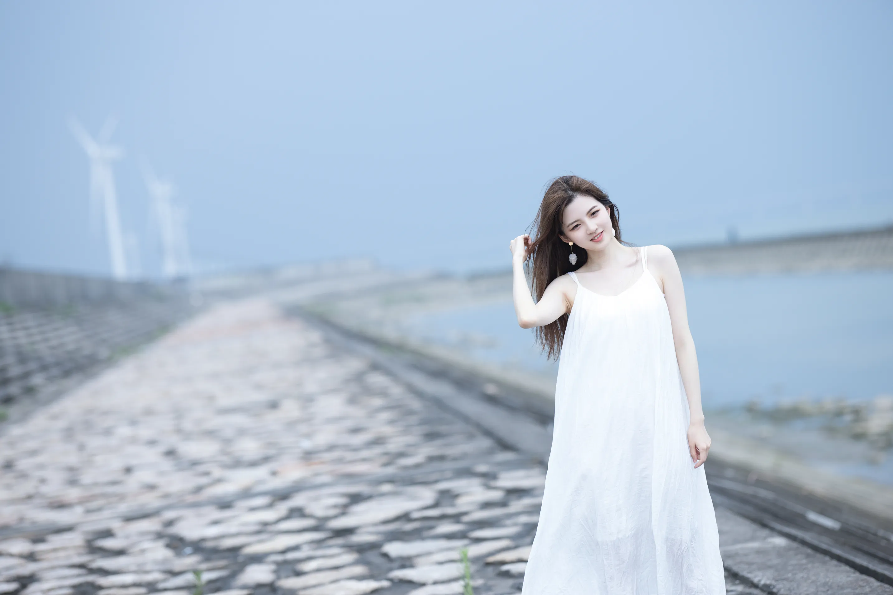 [艺图语] 2022.12.10 Vol.2647 – 雨后少女 Dtifa丁小妮#[24P]-8