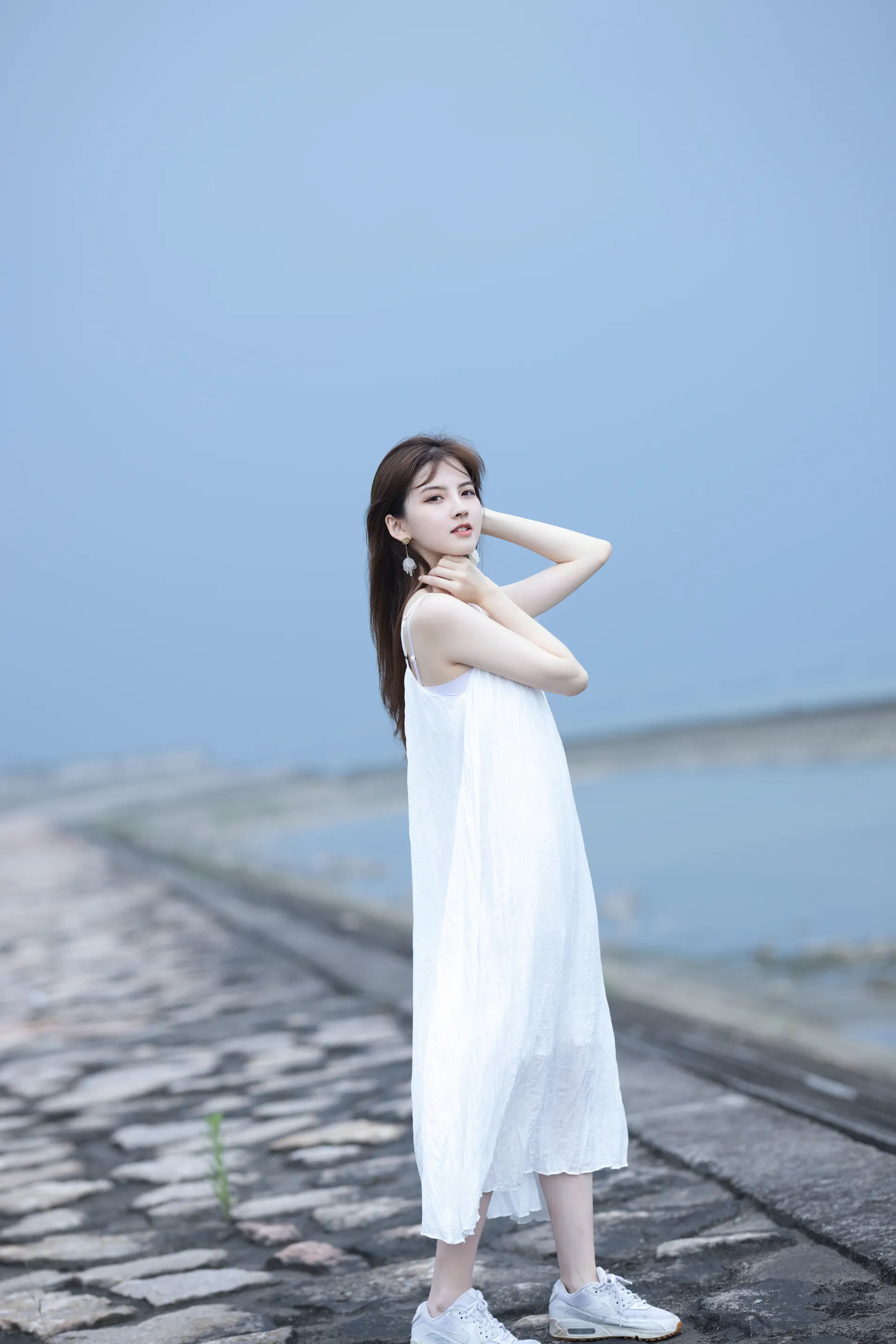 [艺图语] 2022.12.10 Vol.2647 – 雨后少女 Dtifa丁小妮#[24P]-9