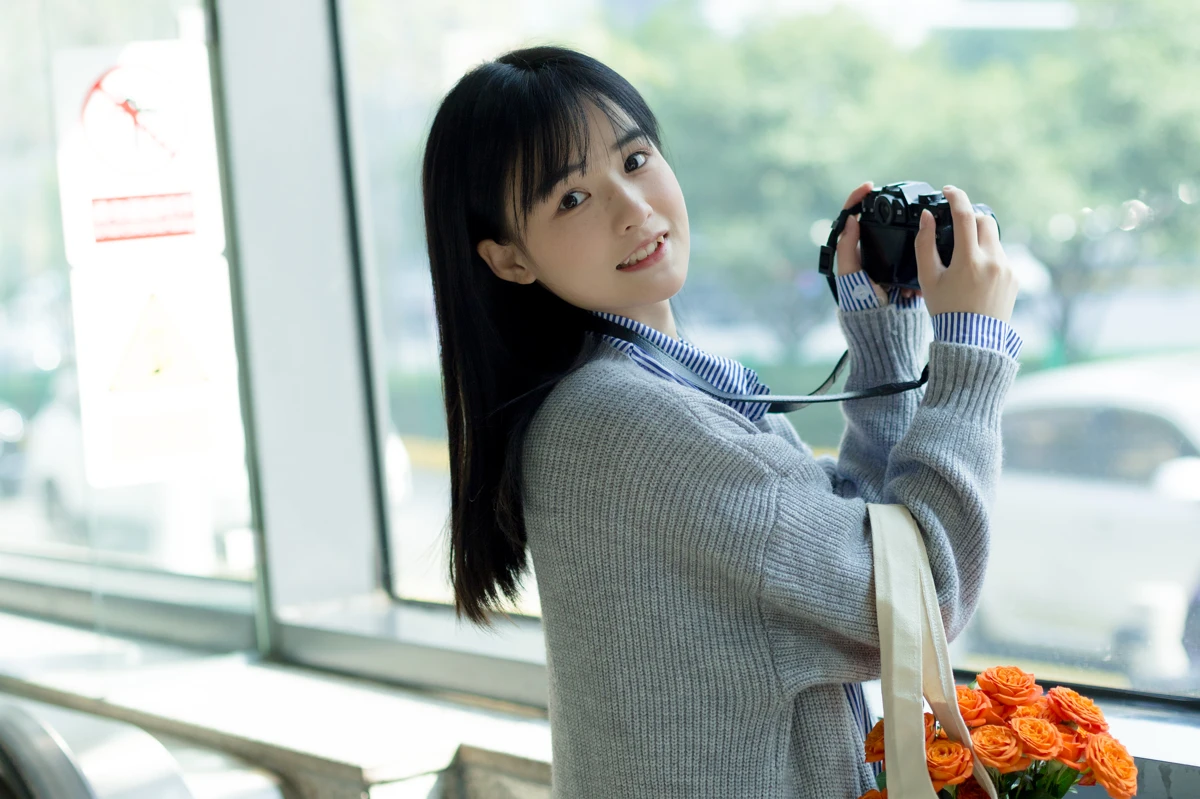 [艺图语] 2023.02.01 Vol.2943 面包和鲜花 小怡妹妹cute#[28P]-3