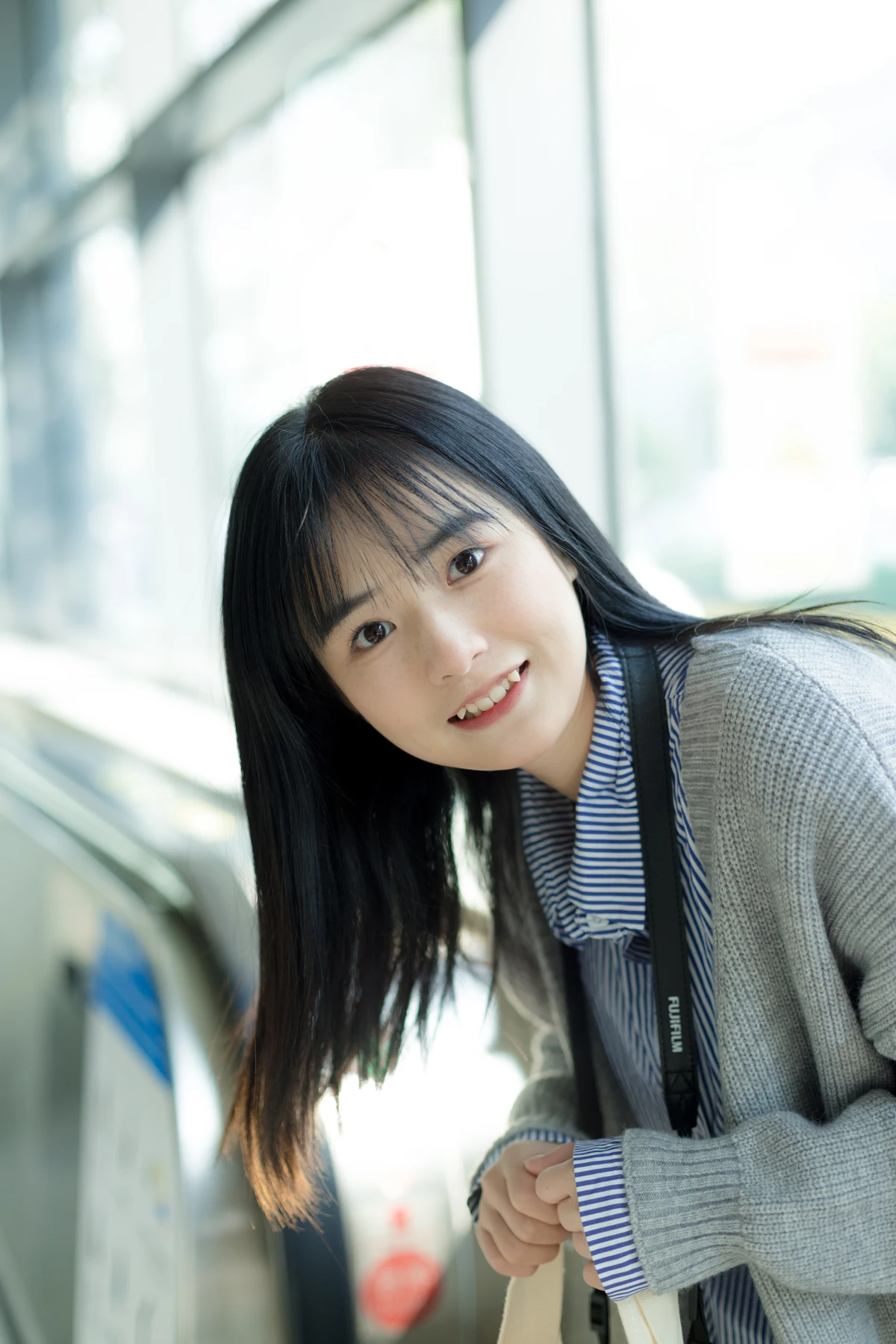 [艺图语] 2023.02.01 Vol.2943 面包和鲜花 小怡妹妹cute#[28P]-4