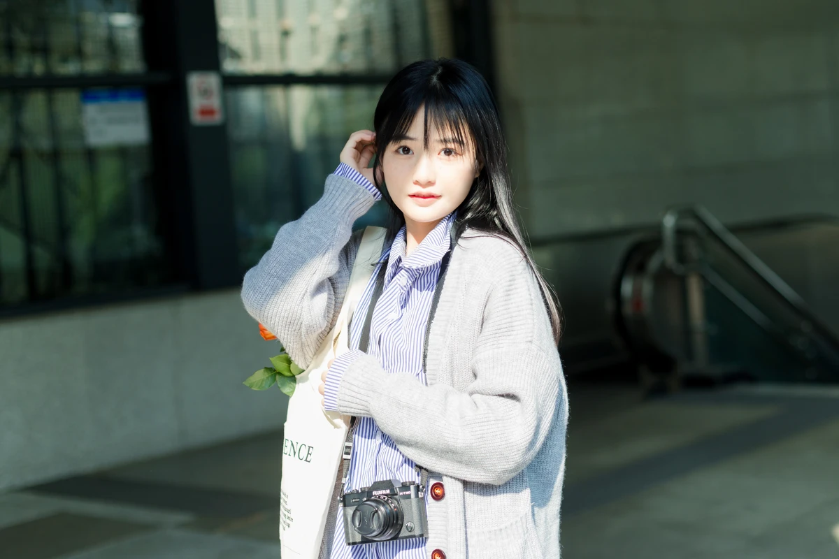 [艺图语] 2023.02.01 Vol.2943 面包和鲜花 小怡妹妹cute#[28P]-6
