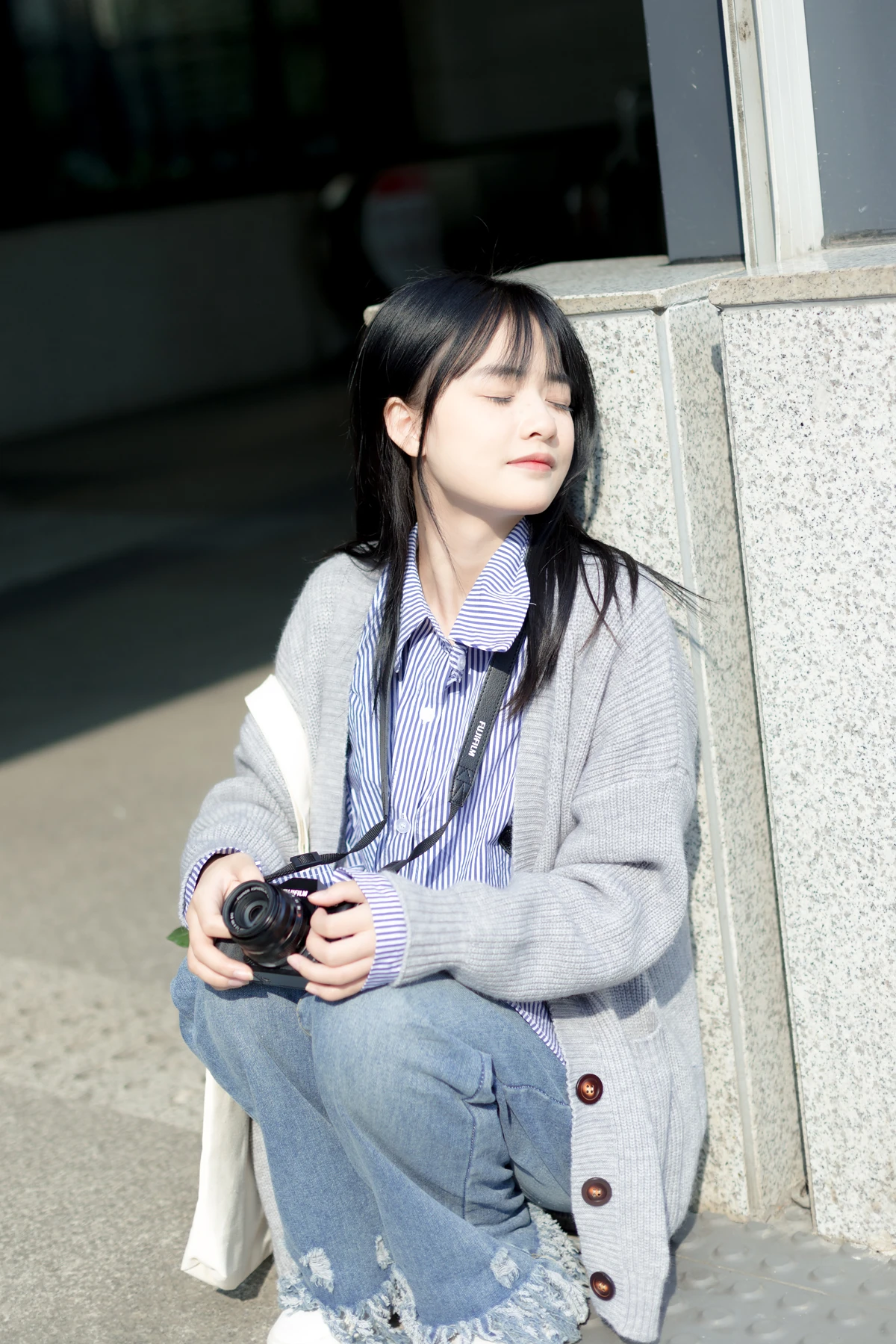 [艺图语] 2023.02.01 Vol.2943 面包和鲜花 小怡妹妹cute#[28P]-7