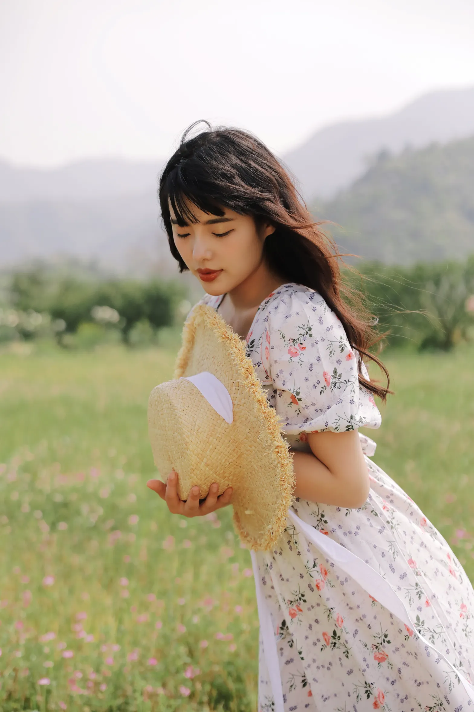 [艺图语] 2022.11.30 Vol.2566 – 夏末歌谣 倩儿#[25P]-10