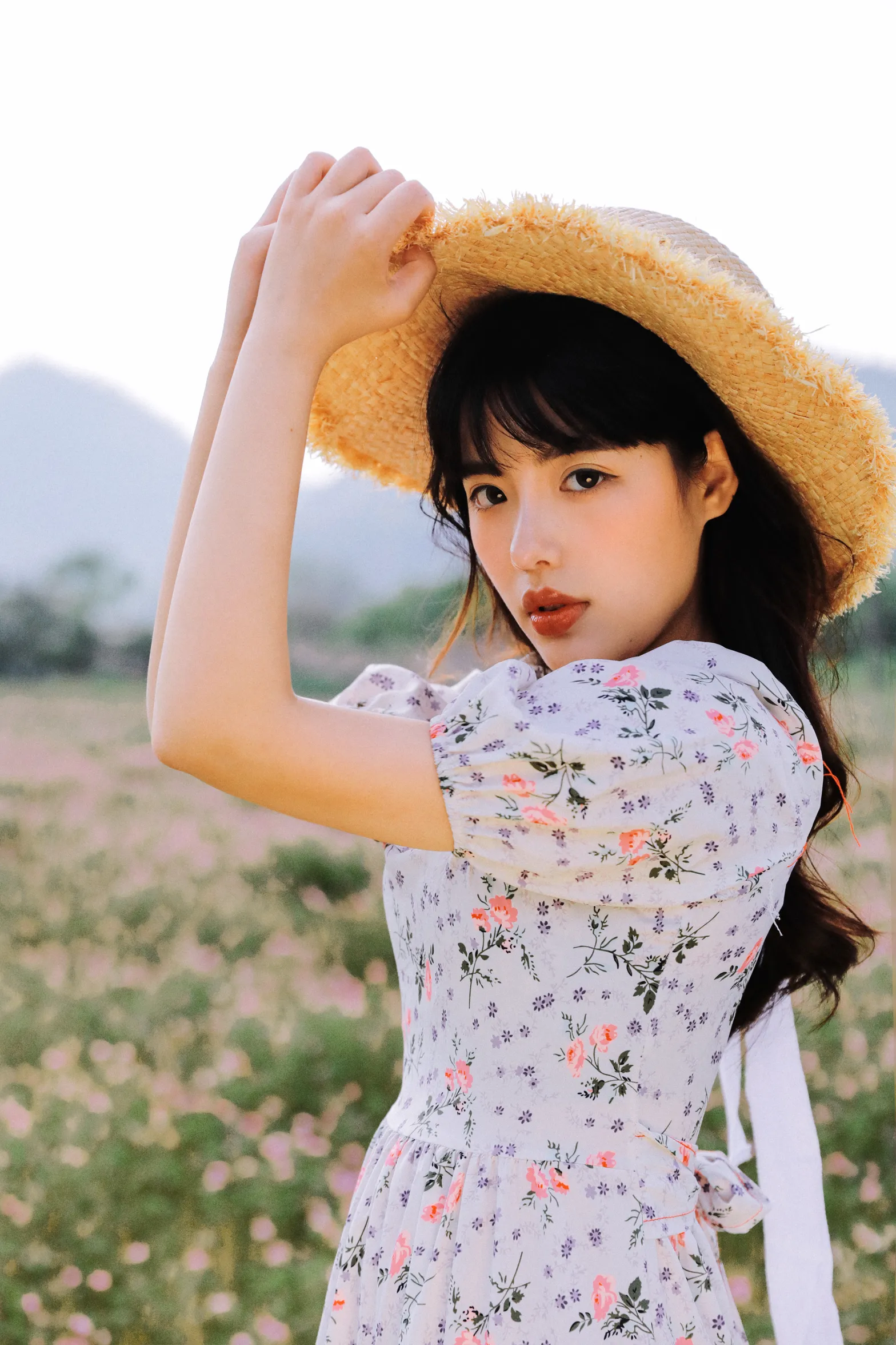 [艺图语] 2022.11.30 Vol.2566 – 夏末歌谣 倩儿#[25P]-8