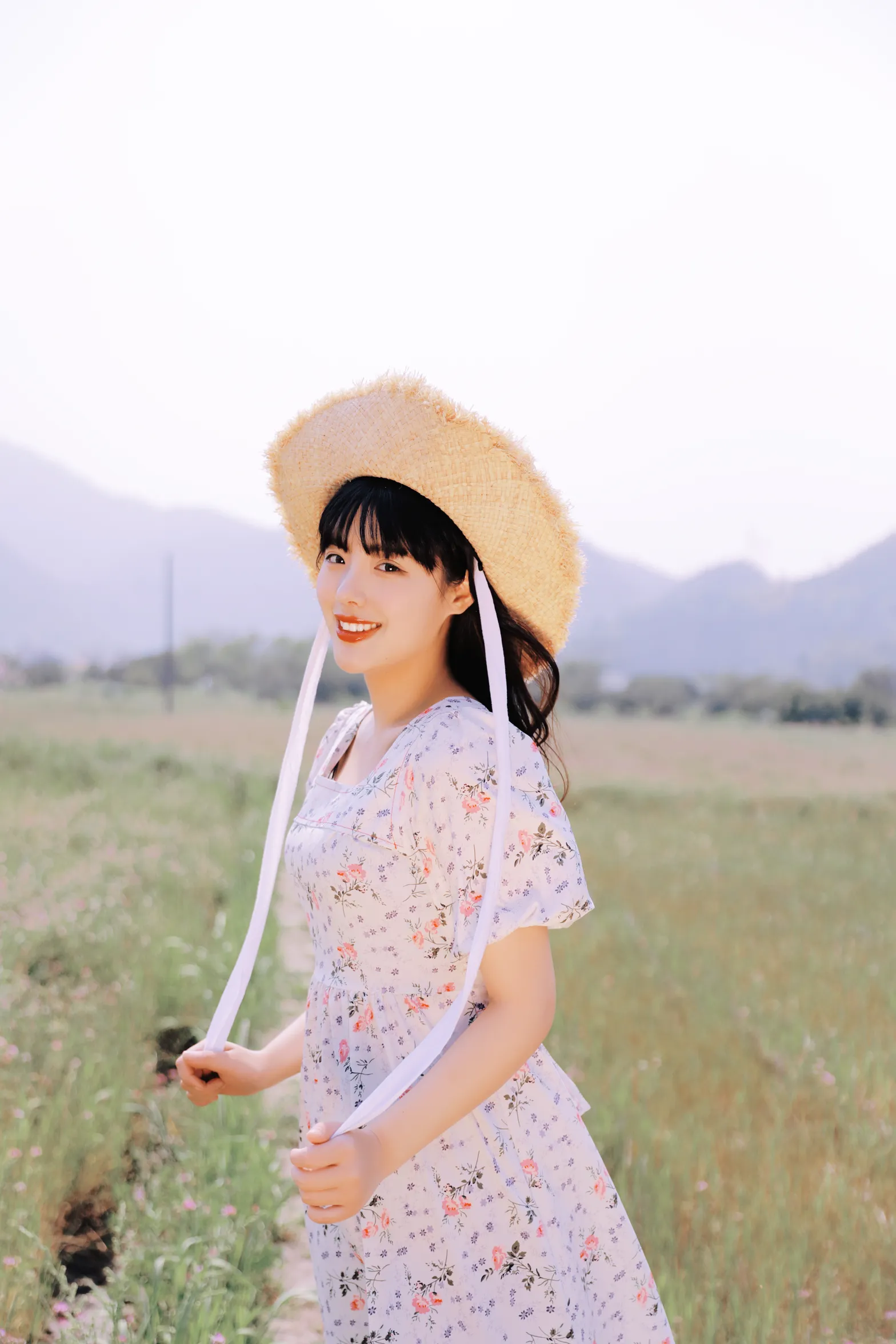 [艺图语] 2022.11.30 Vol.2566 – 夏末歌谣 倩儿#[25P]-4