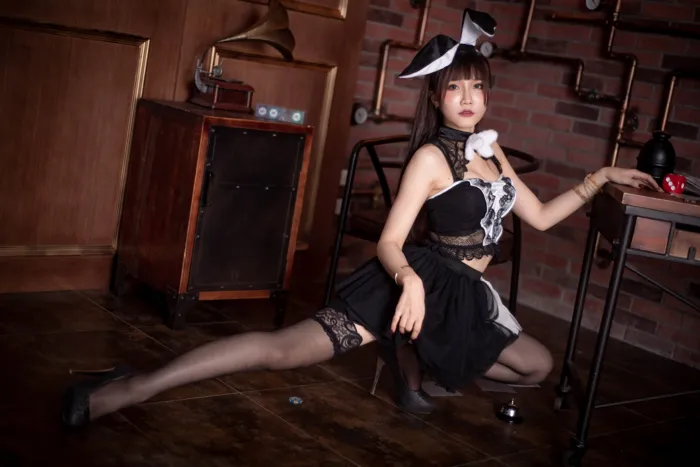 [爱美足] NO.079  乔乔儿 兔女郎 高跟美腿外拍 街拍#[48P]-5