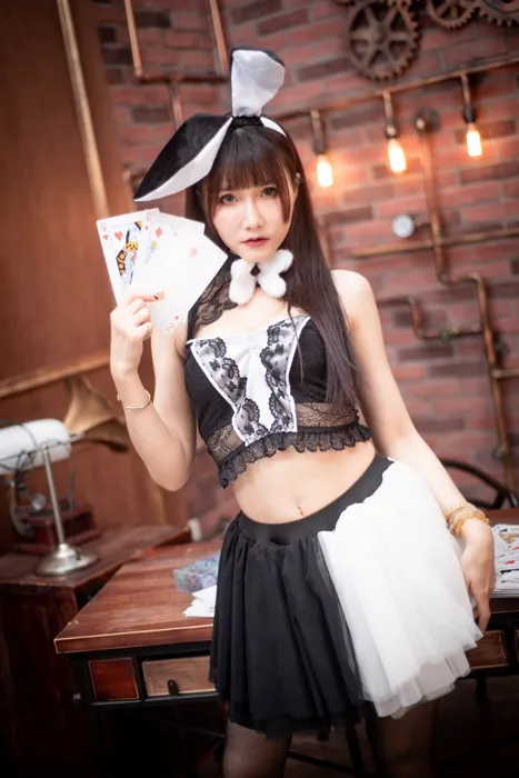 [爱美足] NO.079  乔乔儿 兔女郎 高跟美腿外拍 街拍#[48P]-5