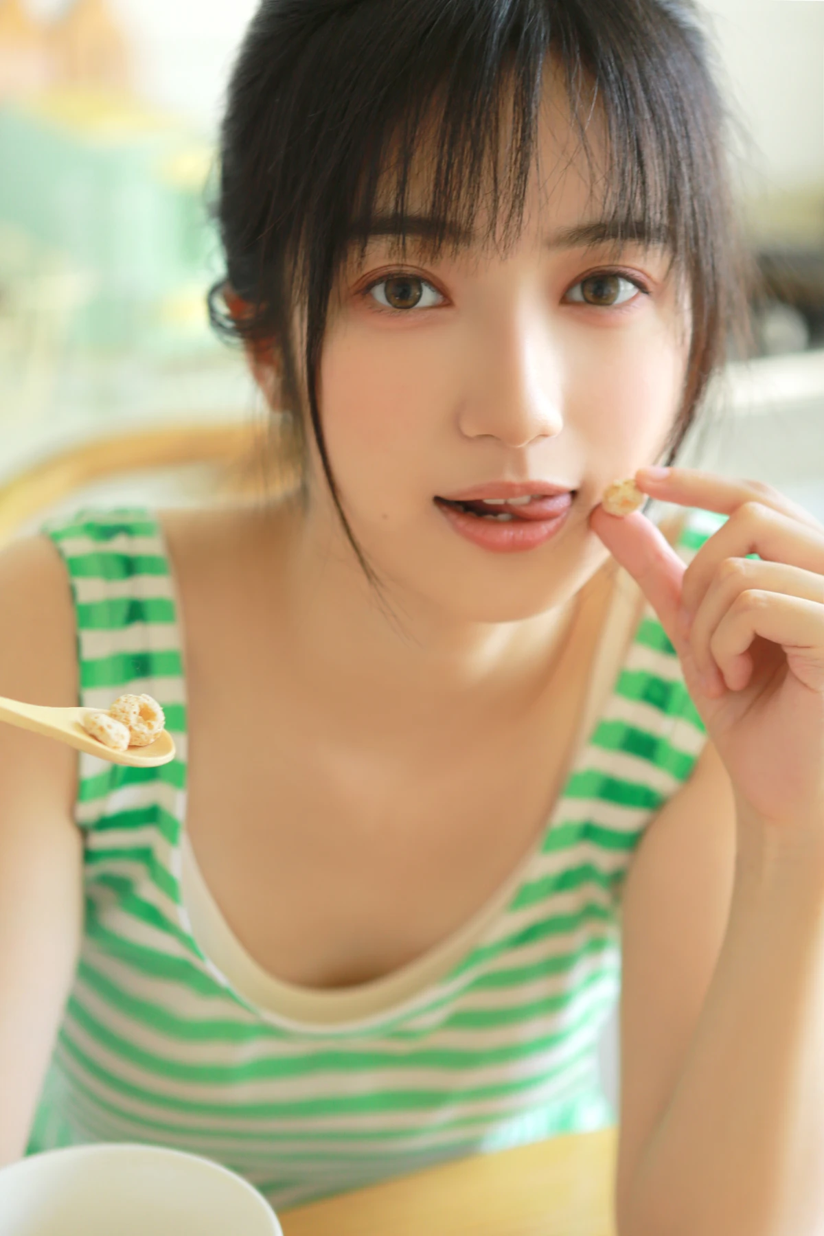 [艺图语] 2022.12.30 Vol.2796 – 青提时光 月半了吧#[24P]-9