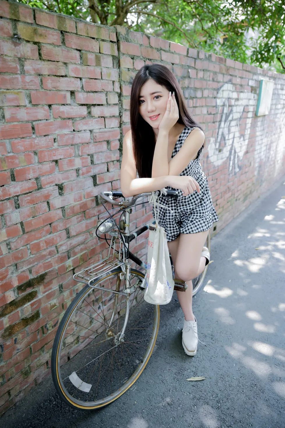 [爱美足] NO.214 乐乐 休闲布鞋美腿 街拍#[95P]-8