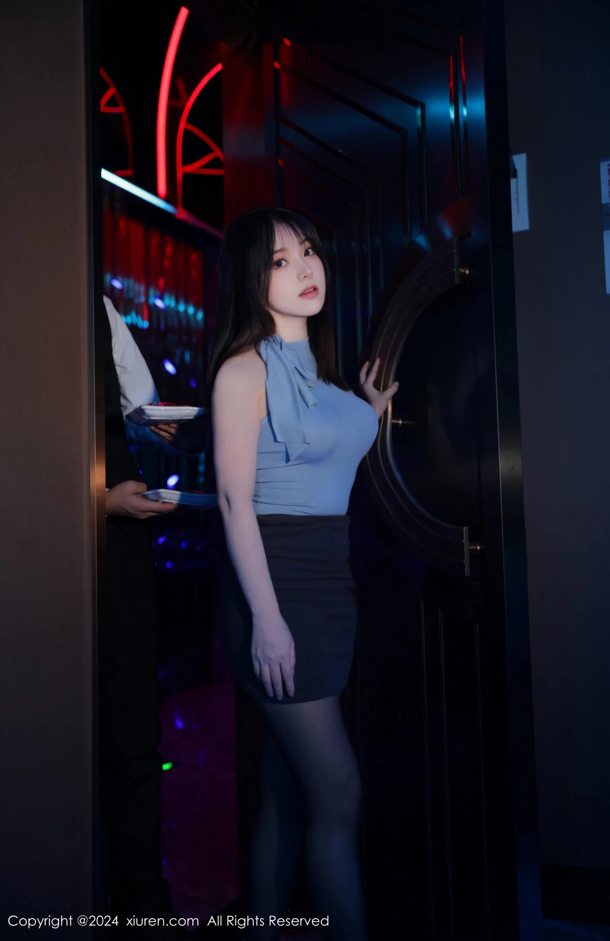 [秀人网] 2024.04.16 No.8402 豆瓣酱#[74P]-9