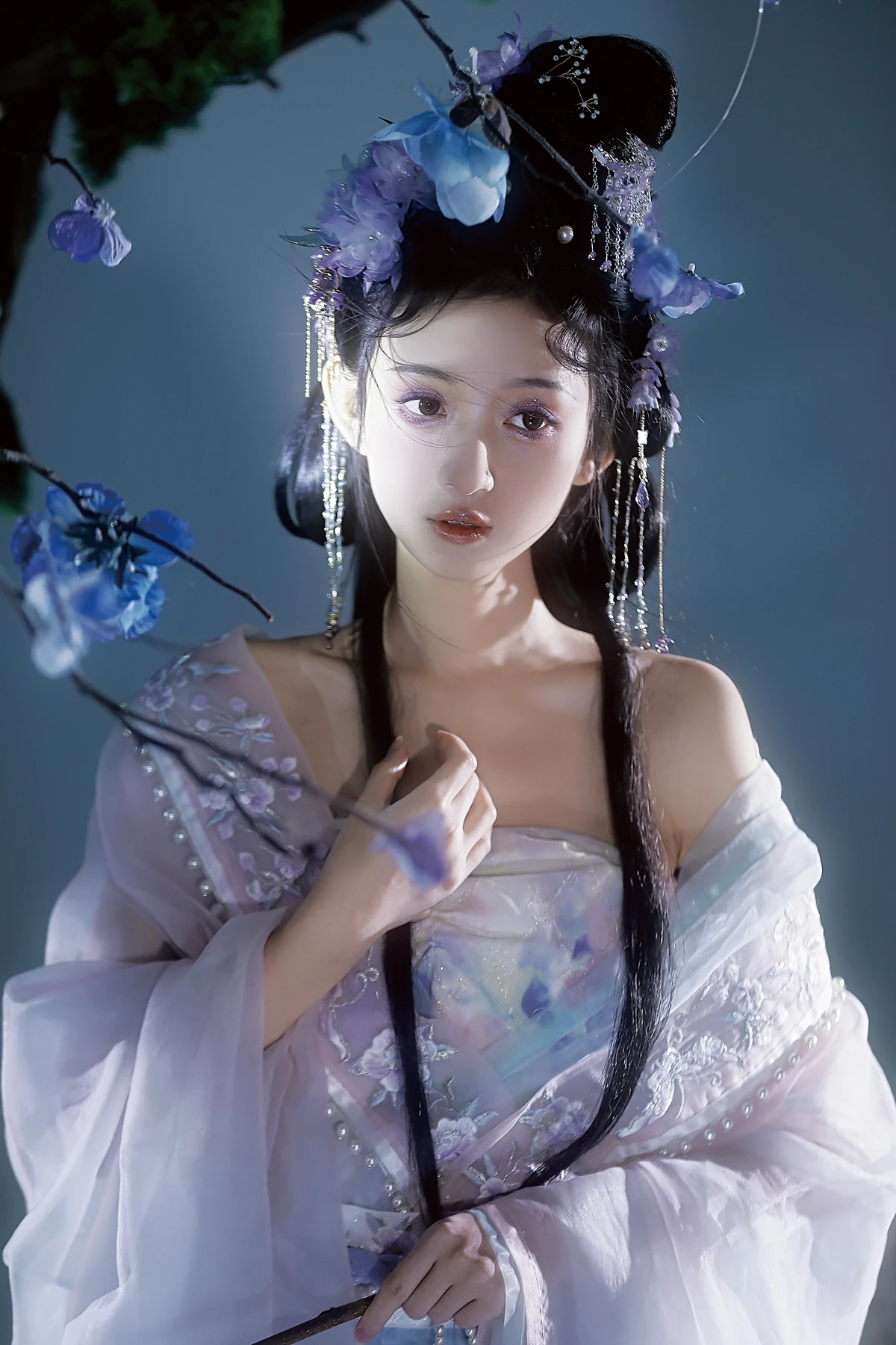 [艺图语] 2023.01.10 Vol.2882 – 那你呢，分得清我和她吗？ 一只梳子君#[29P]-9