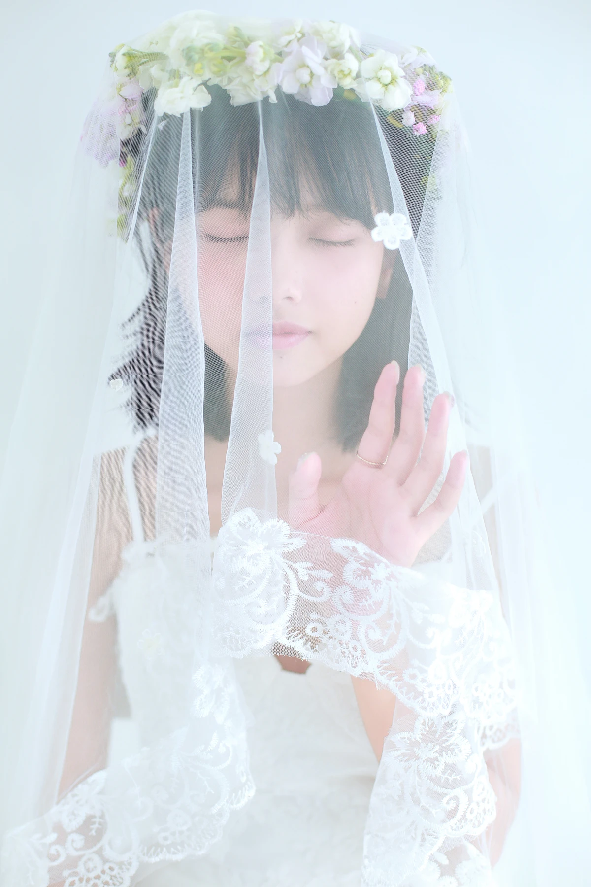 [艺图语] 2023.01.10 Vol.2880 – 花的嫁纱 猫梓子#[22P]-4