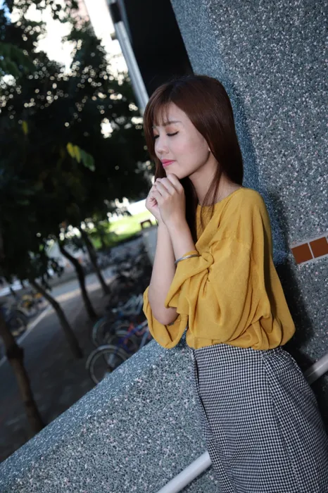 [爱美足] NO.053  凯蒂 裙摆摇 高跟美腿旅拍 街拍#[50P]-2