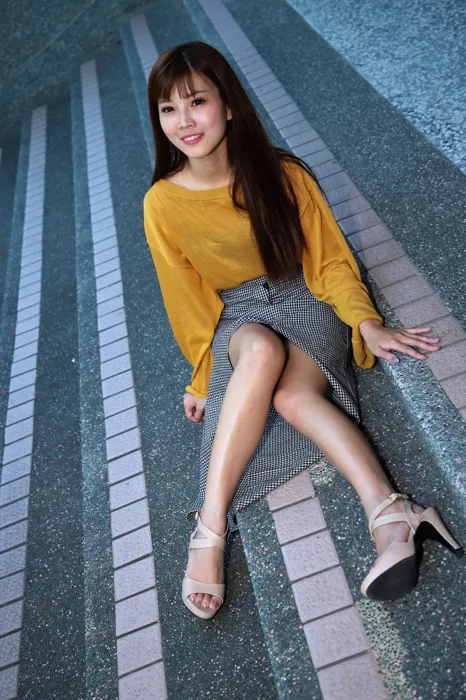 [爱美足] NO.053  凯蒂 裙摆摇 高跟美腿旅拍 街拍#[50P]-6