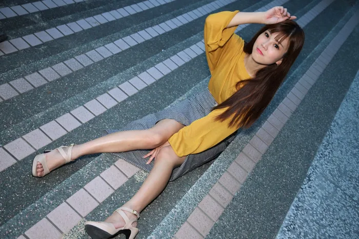 [爱美足] NO.053  凯蒂 裙摆摇 高跟美腿旅拍 街拍#[50P]-4