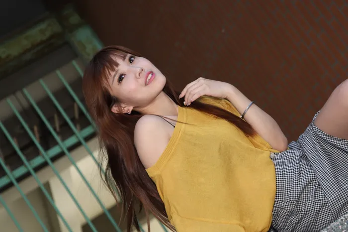 [爱美足] NO.053  凯蒂 裙摆摇 高跟美腿旅拍 街拍#[50P]-9