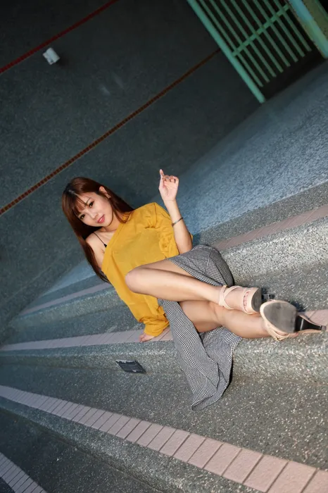 [爱美足] NO.053  凯蒂 裙摆摇 高跟美腿旅拍 街拍#[50P]-5
