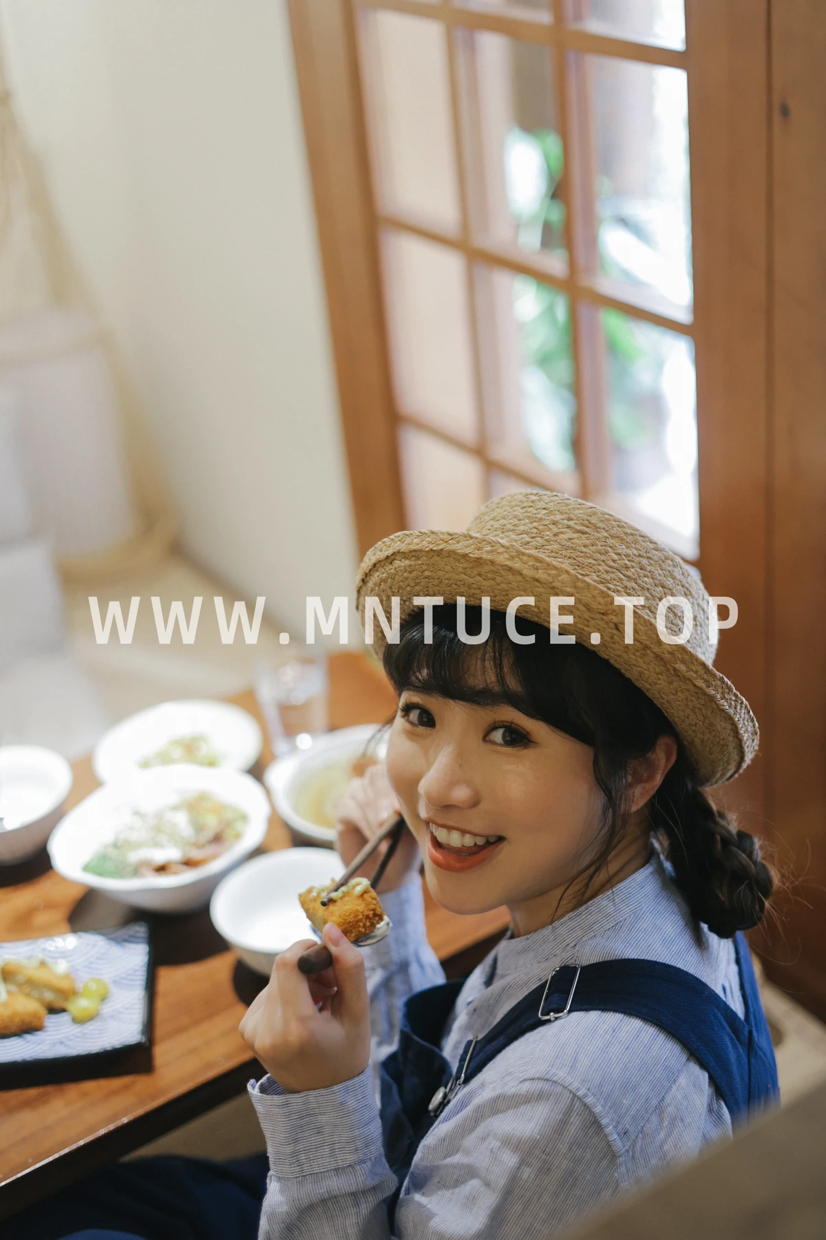 [艺图语] 2023.03.07 Vol.3019 庭留 蓝胖子-#[29P]-10