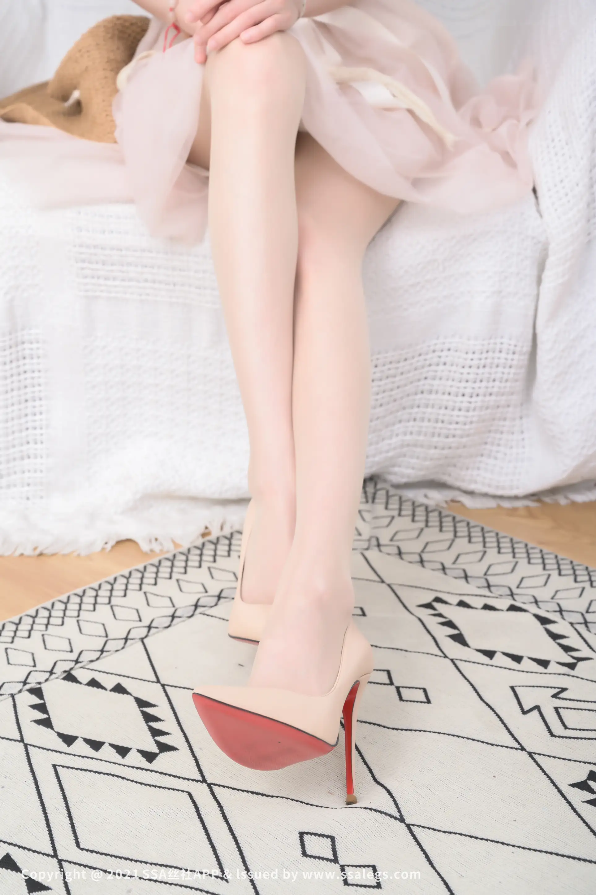 [爱美足] NO.764 模特团团的肉色油亮开裆丝袜(上) 丝社#[124P]-6
