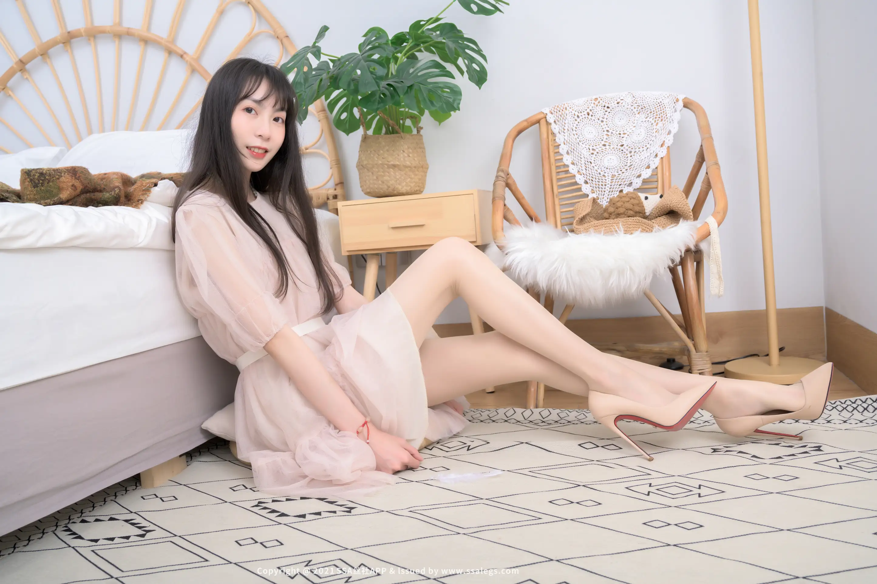 [爱美足] NO.764 模特团团的肉色油亮开裆丝袜(上) 丝社#[124P]-2