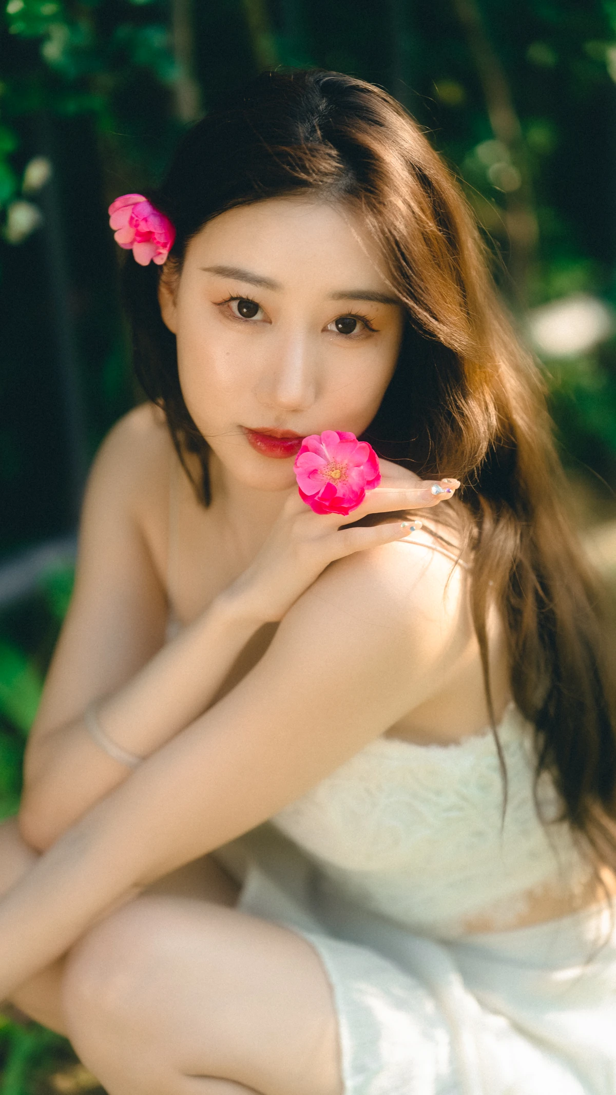[艺图语] 2023.05.20 Vol.3048 – 蔷薇花下 桃子#[48P]-8