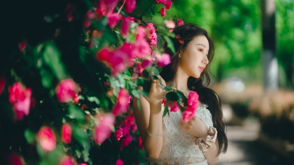 [艺图语] 2023.05.20 Vol.3048 – 蔷薇花下 桃子#[48P]-7