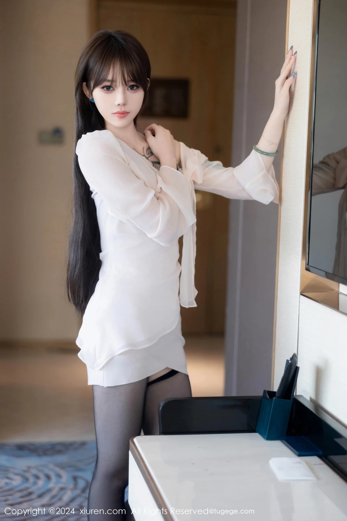 [秀人网] 2024.05.24 No.8591 奶瓶.#[86P]-3