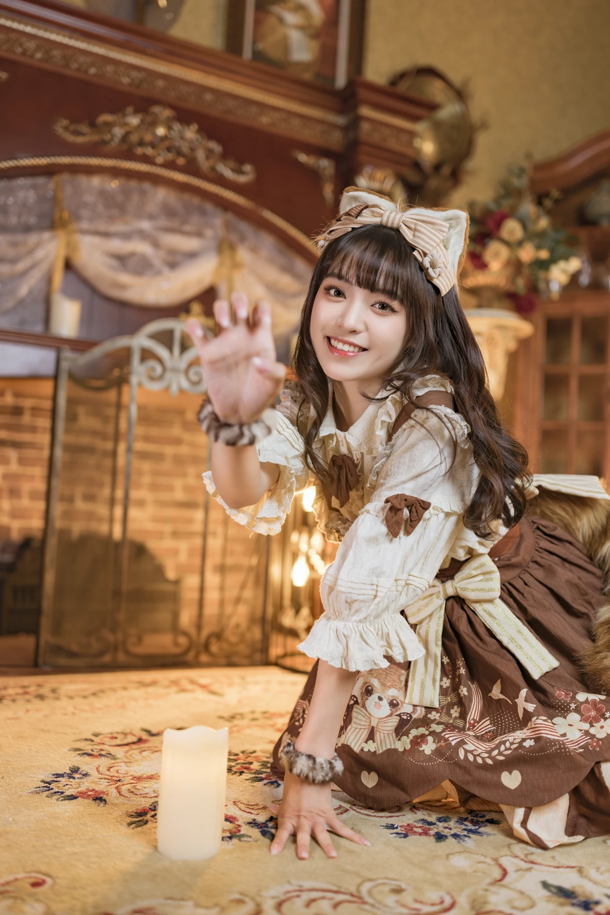 [艺图语] 2022.12.19 Vol.2714 – 猫系少女 酱酱#[22P]-1