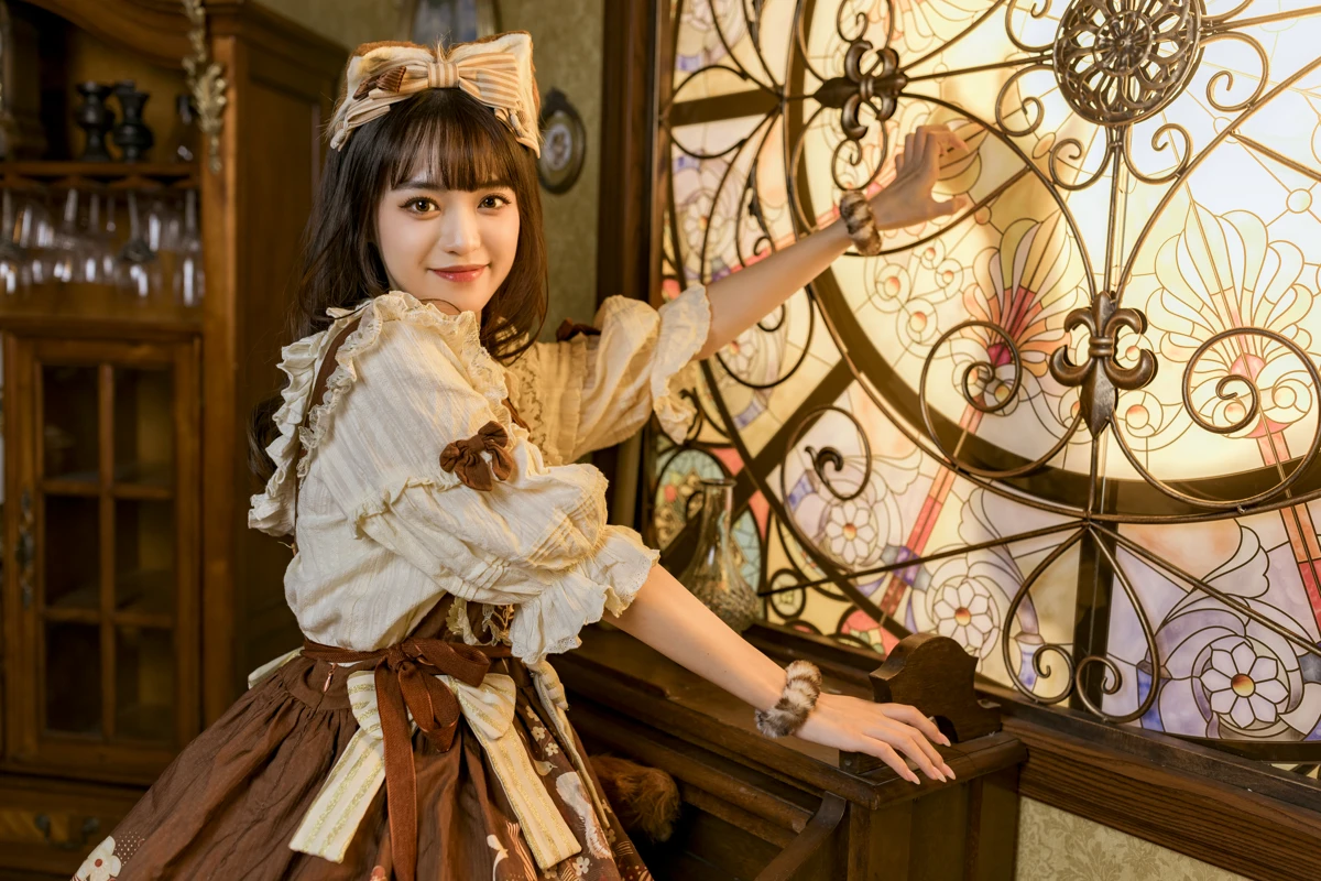 [艺图语] 2022.12.19 Vol.2714 – 猫系少女 酱酱#[22P]-7