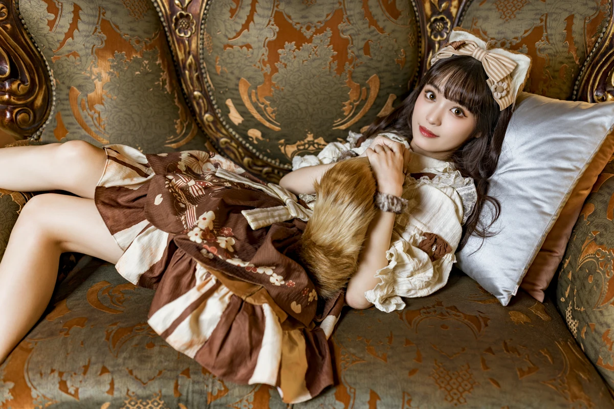 [艺图语] 2022.12.19 Vol.2714 – 猫系少女 酱酱#[22P]-6