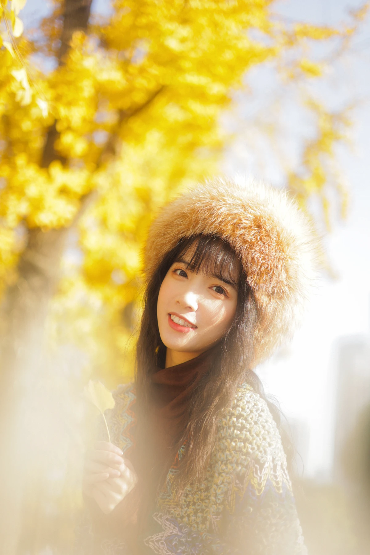 [艺图语] 2023.01.12 Vol.2901 银杏不负秋 一只阿梦崽#[45P]-1