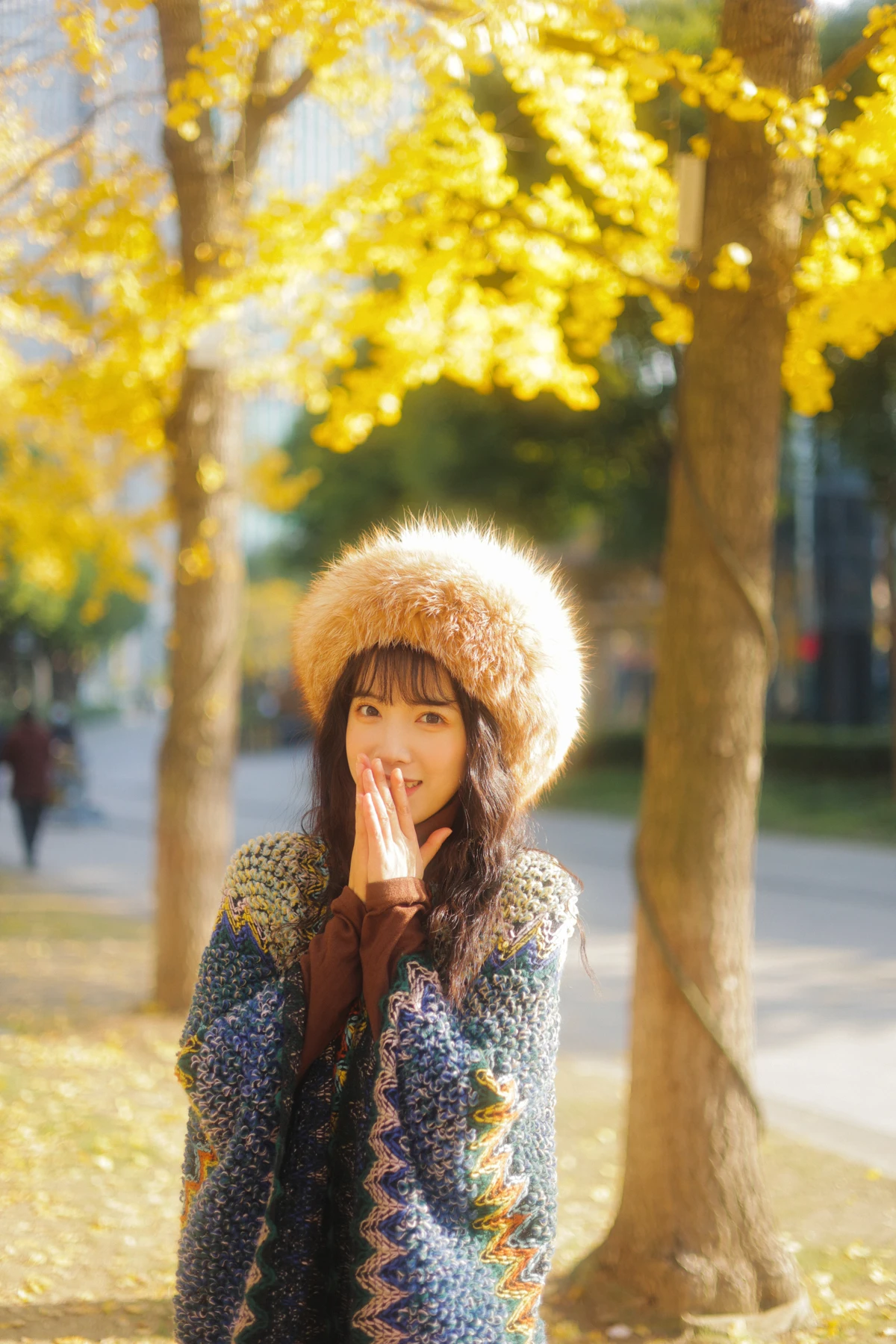 [艺图语] 2023.01.12 Vol.2901 银杏不负秋 一只阿梦崽#[45P]-6