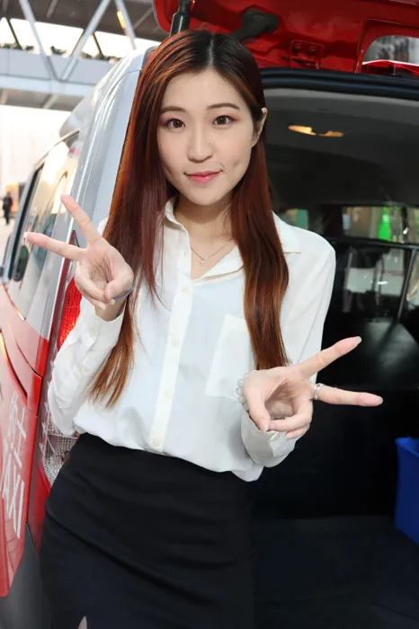 [爱美足] NO.024 长腿美模Rita Li 性感造型外拍 街拍#[75P]-5