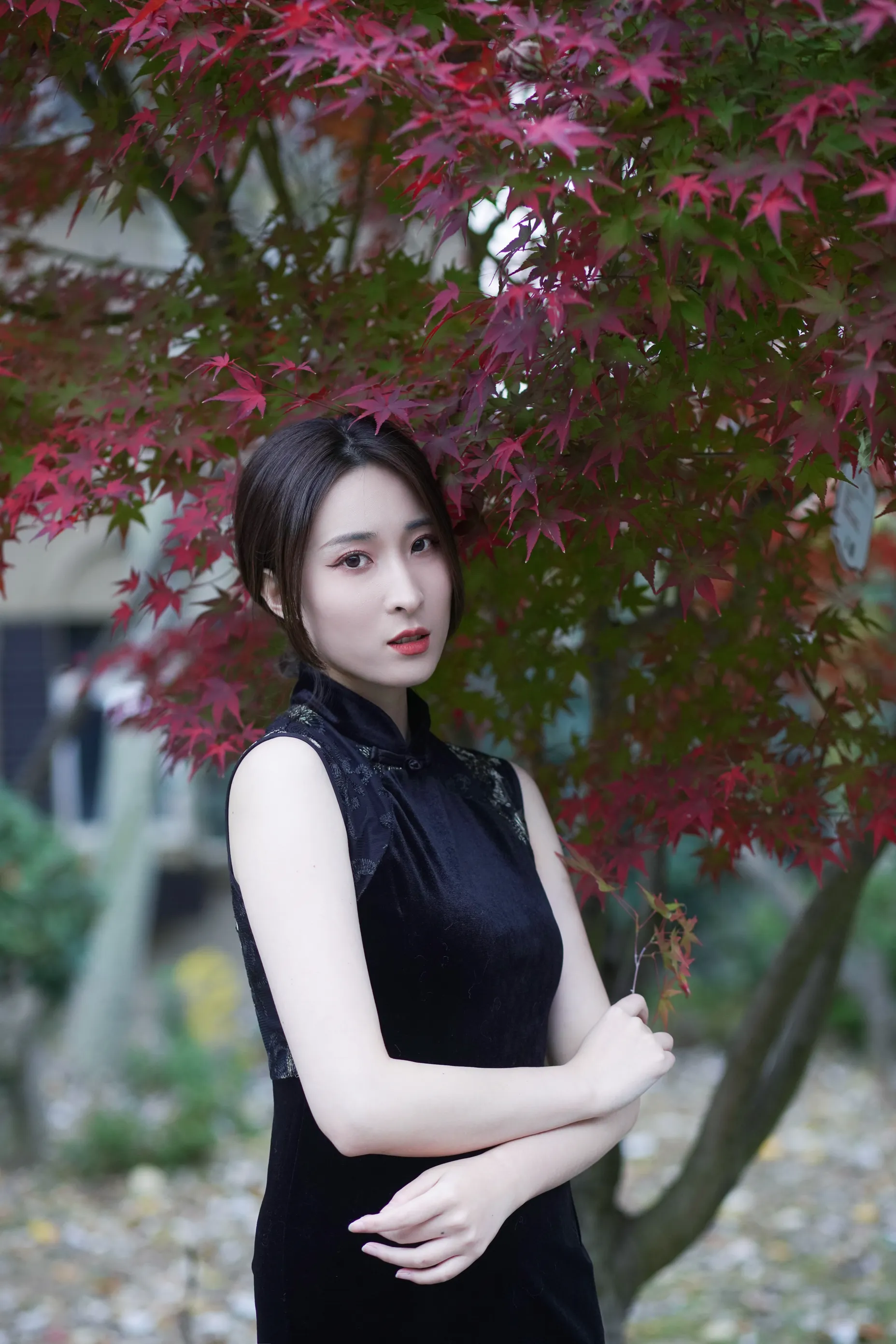 [艺图语] 2022.12.05 Vol.2603 – 红枫 阿音#[23P]-10