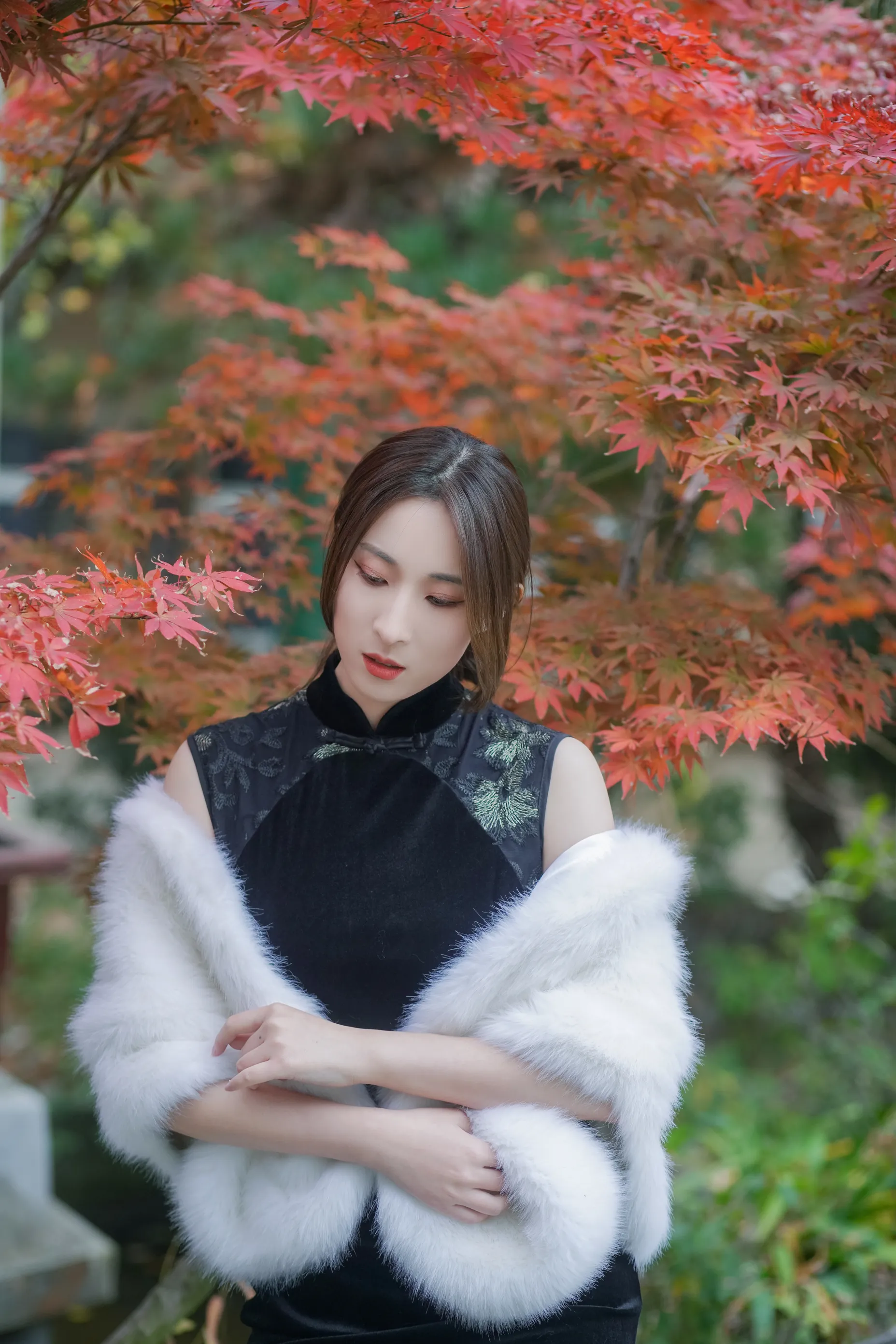 [艺图语] 2022.12.05 Vol.2603 – 红枫 阿音#[23P]-8