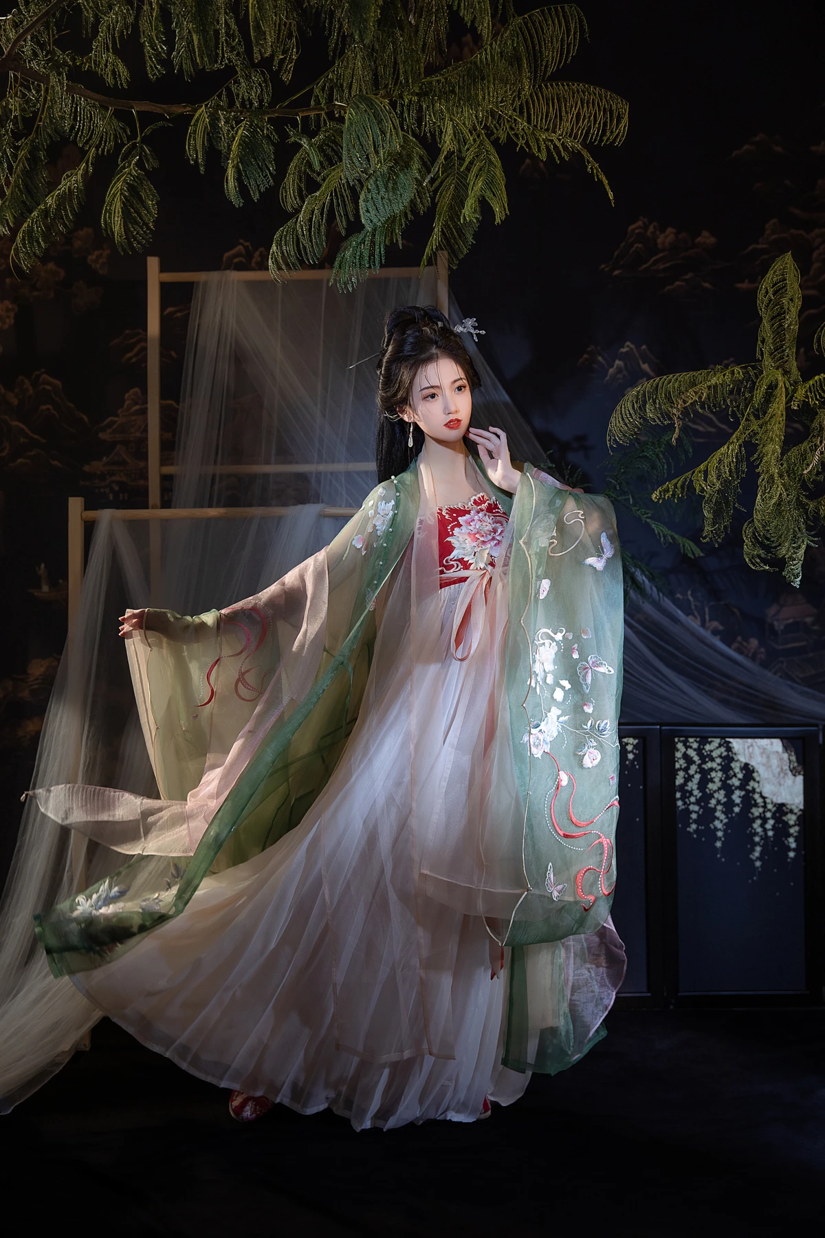 [艺图语] 2023.03.09 Vol.3035 庭芜绿 胖琦#[31P]-1