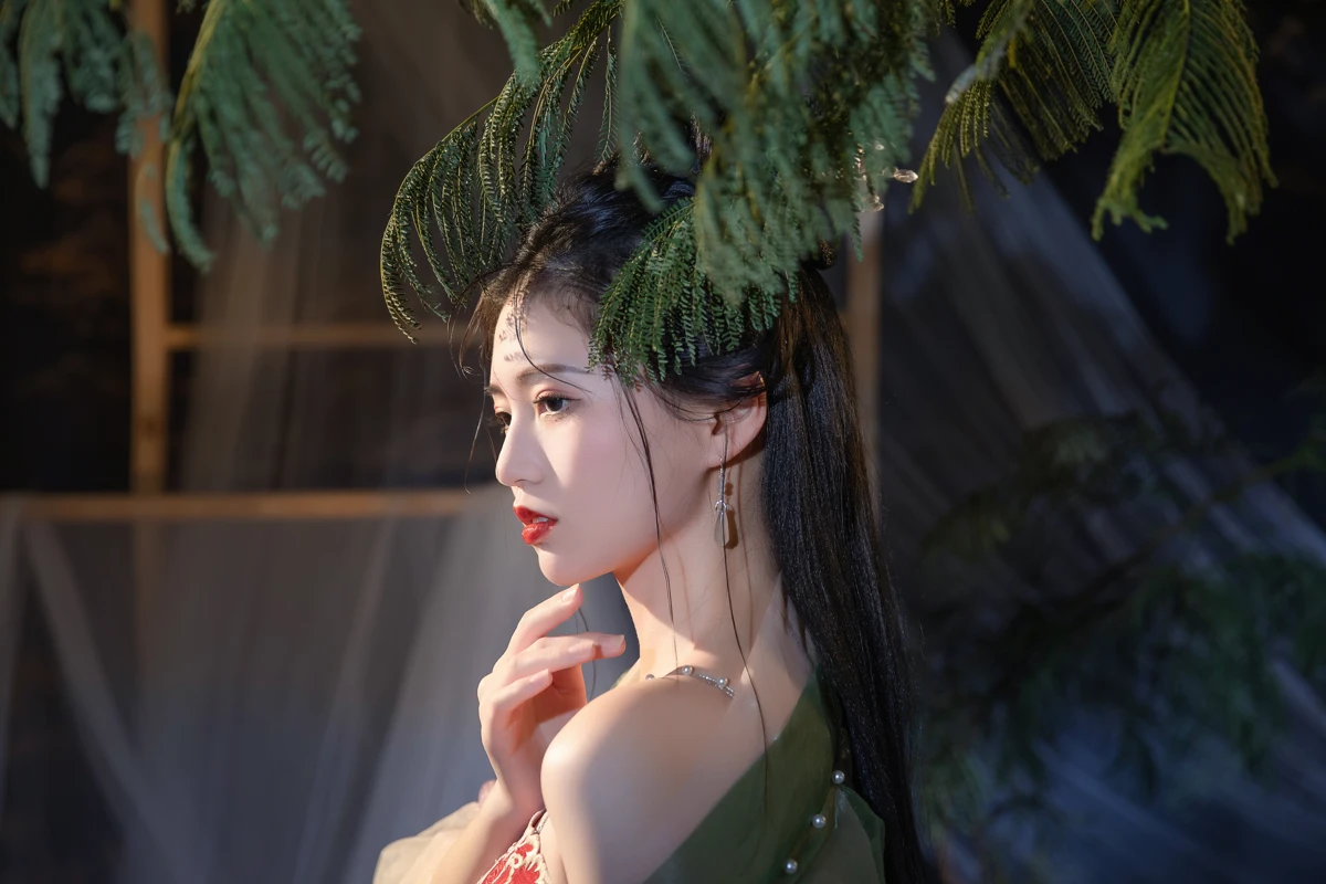 [艺图语] 2023.03.09 Vol.3035 庭芜绿 胖琦#[31P]-5