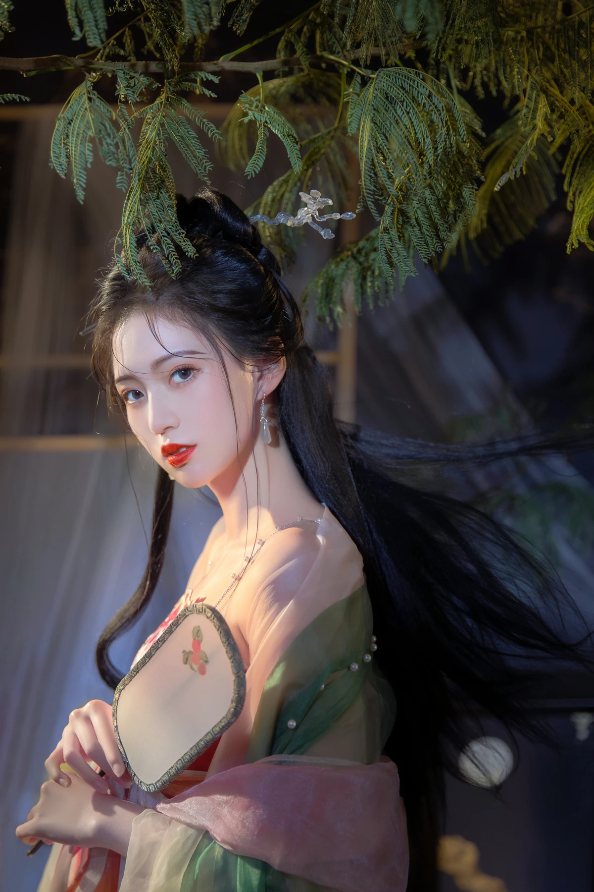 [艺图语] 2023.03.09 Vol.3035 庭芜绿 胖琦#[31P]-9